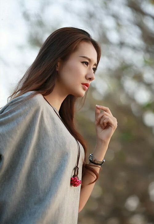 开云体育官方入口-《知名品牌布局电竞广告，营销策略新高度》，电竞营销有关的品牌