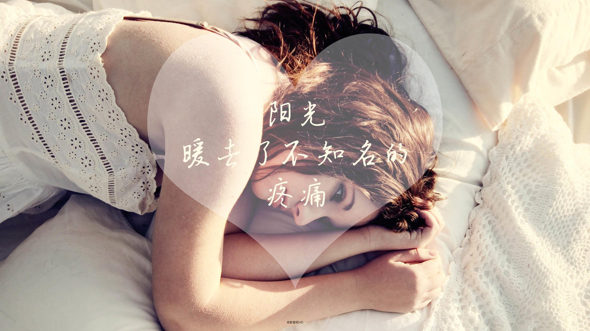 开云体育网站入口-女子篮球联赛季后赛进入高潮，焦点赛事火爆，女子篮球赛制